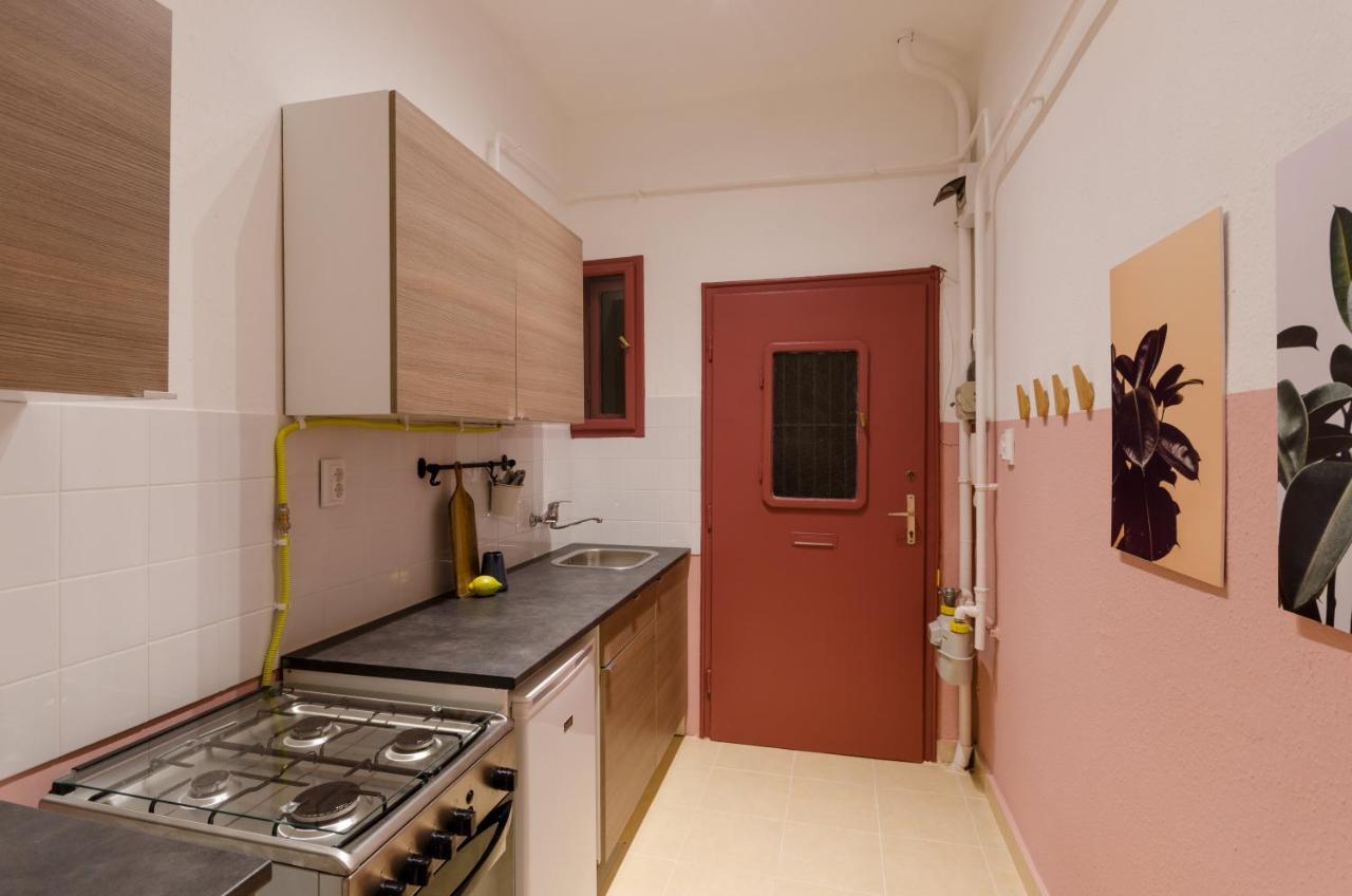 شقة Studio Next To Kiraly Street Kd11 بودابست المظهر الخارجي الصورة